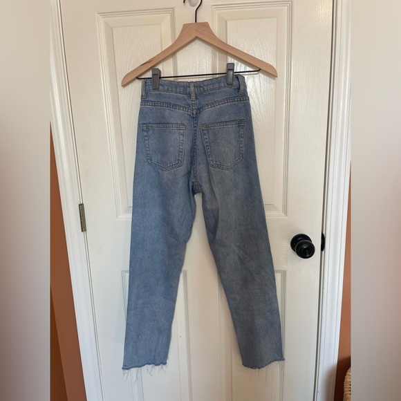 Princess Polly 🔥 High Waisted Button Fly Jeans - Picture 3 of 4